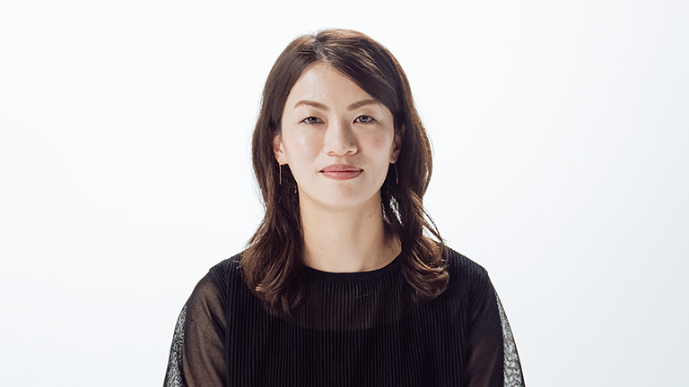 金子 佳歩